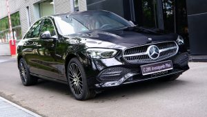 Mercedes C 200 Avantgarde Plus 2 Cụm đèn trước LED toàn phần (Full-LED) tích hợp Adaptive High-beam Assist (pha/cốt tự động).
