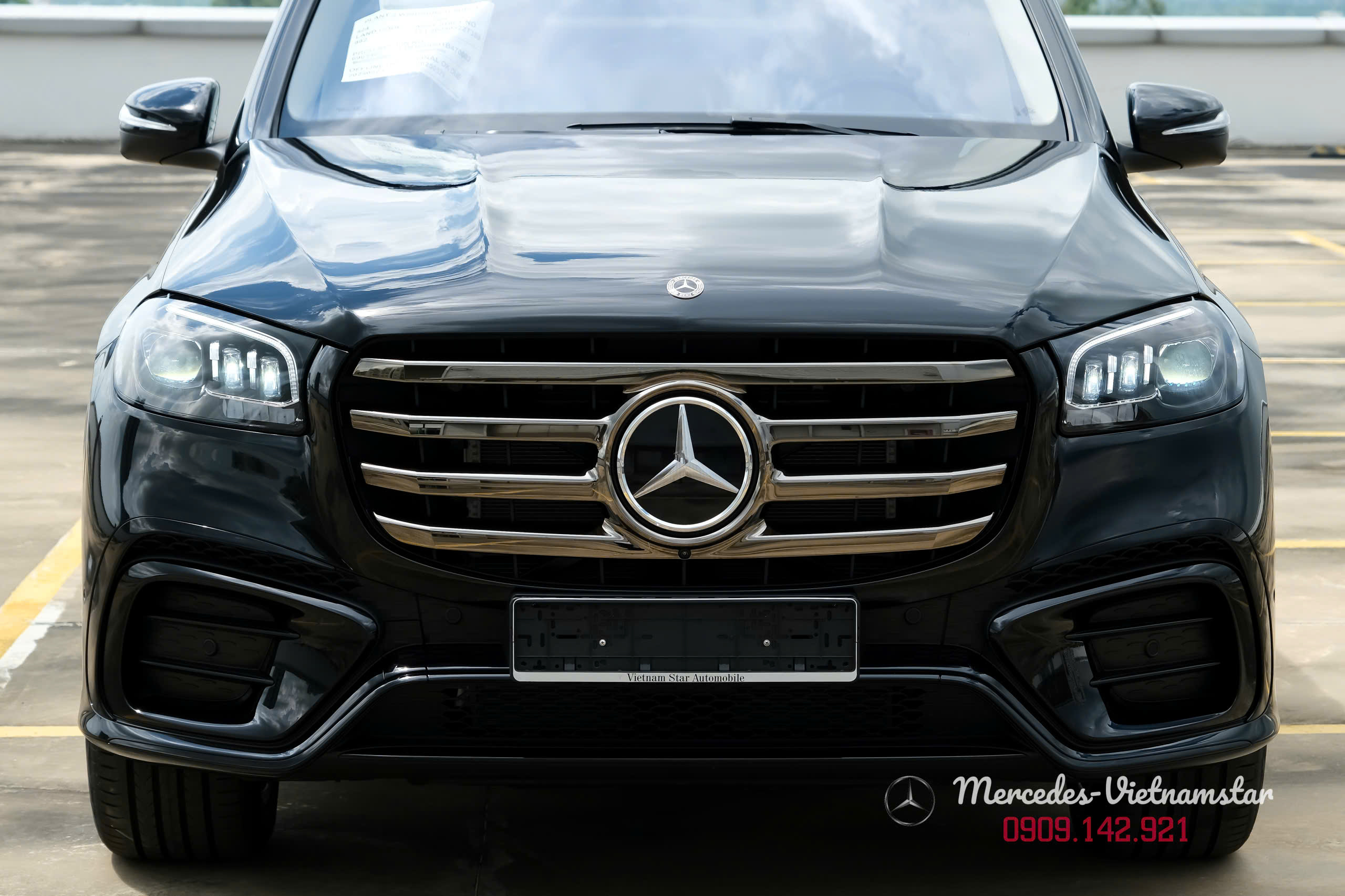 Mercedes-Benz GLS 450 Edition 30 25 Cụm đèn pha MULTIBEAM LED thông minh của GLS 450 Edition 30.