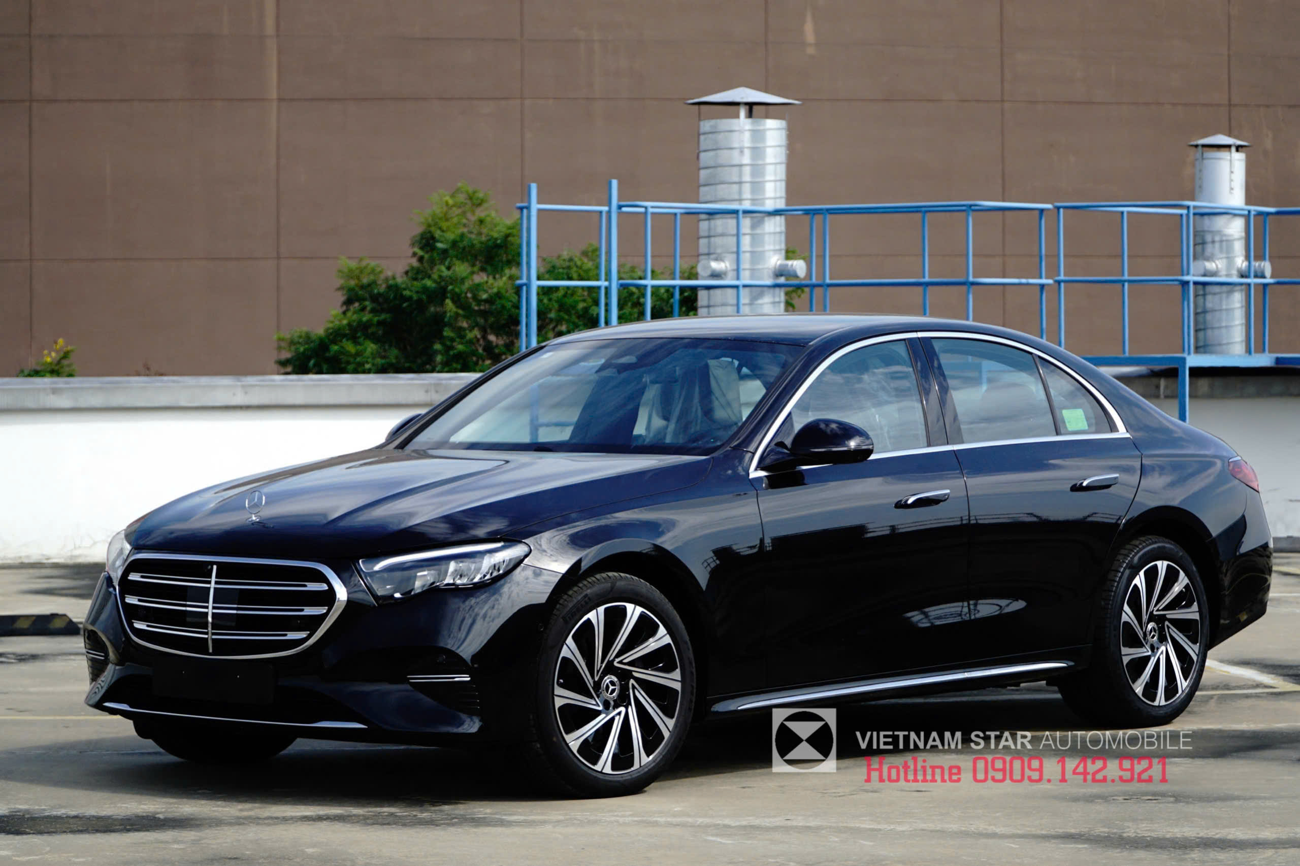 Mercedes-Benz E Class All New 2025 14 góc chụp e200 exclusive màu den