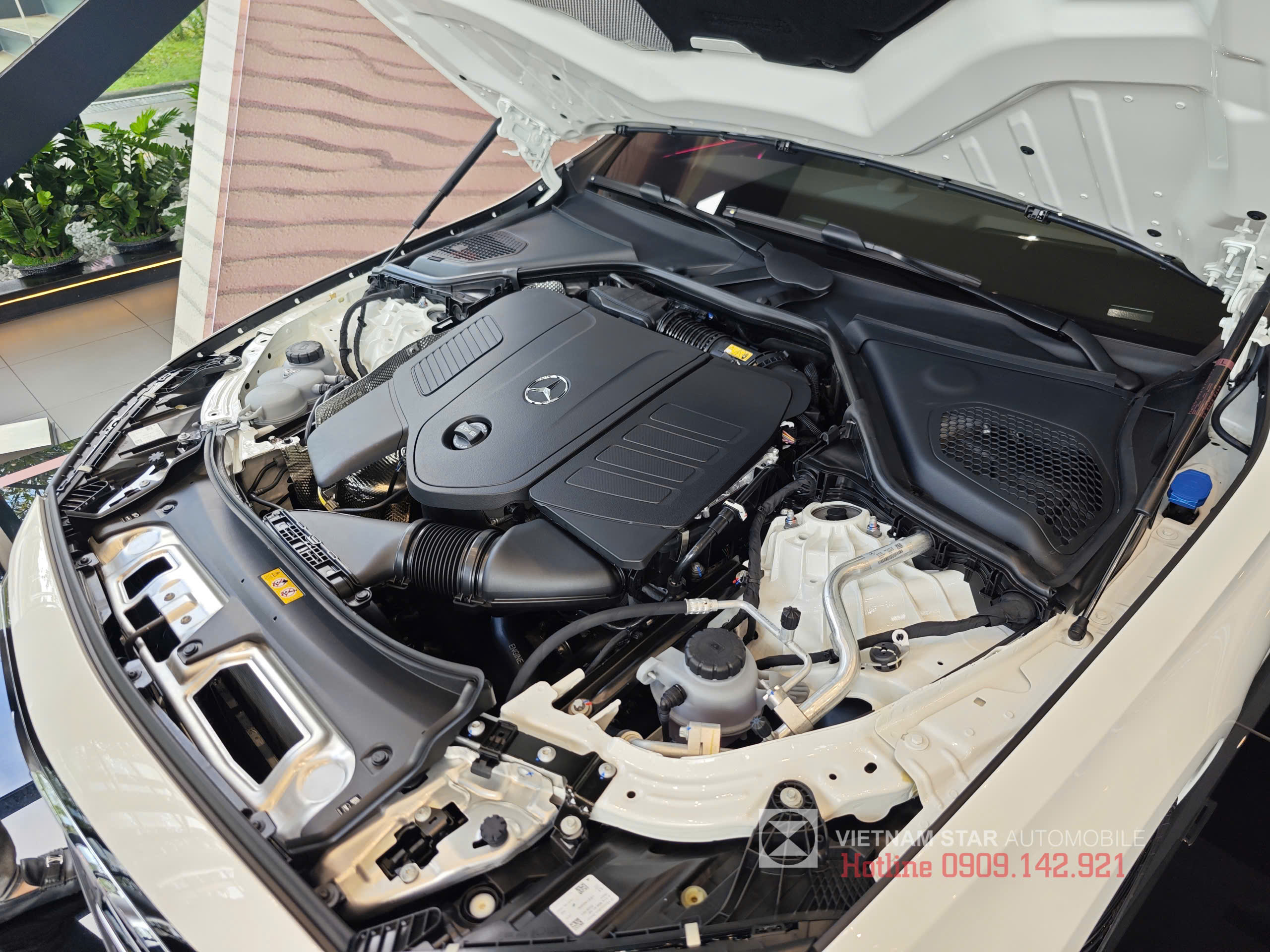 E 300 AMG 2025 "All New" 25 động cơ mild hybrid 2.0l của mercedes e300 all new 2025