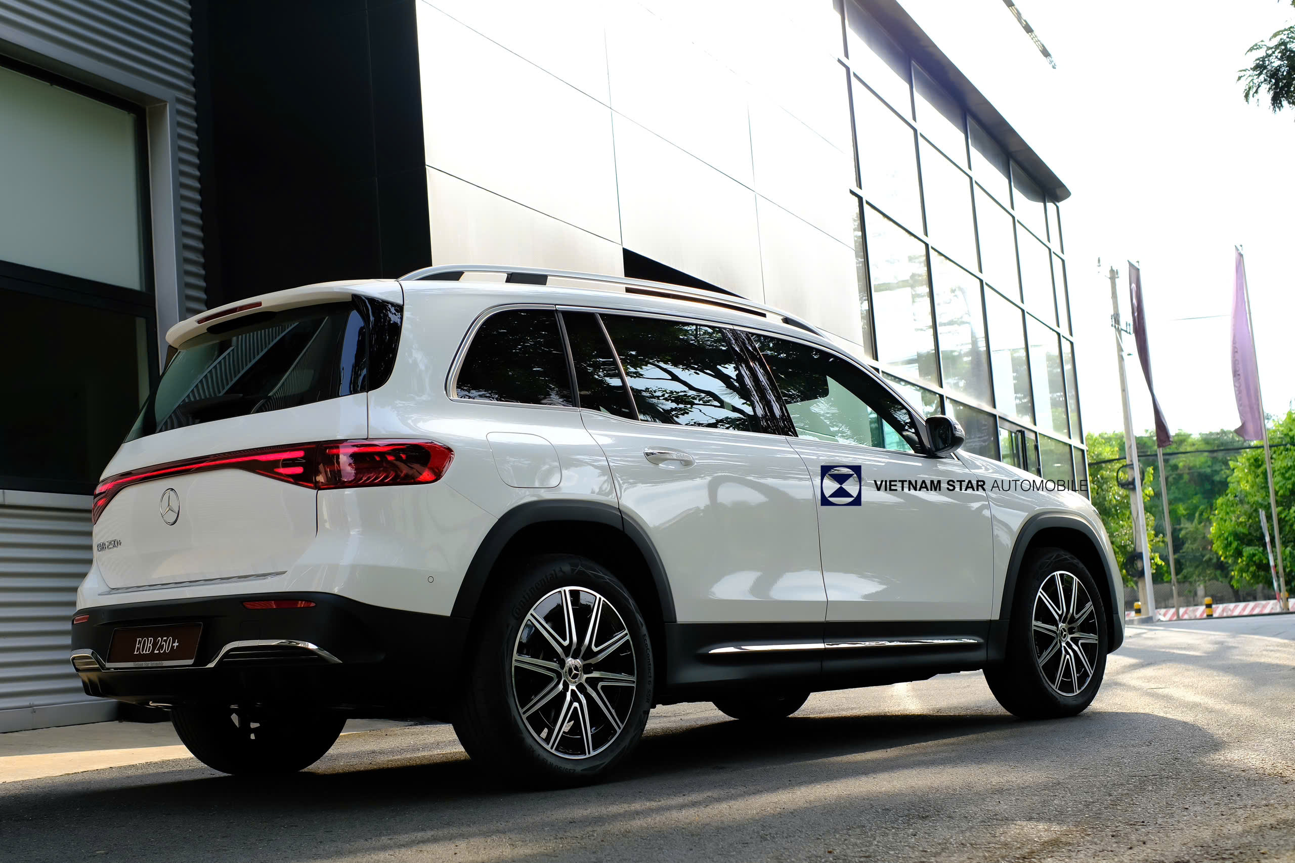 EQB-250-Facelift4 EQB 250 Facelift4