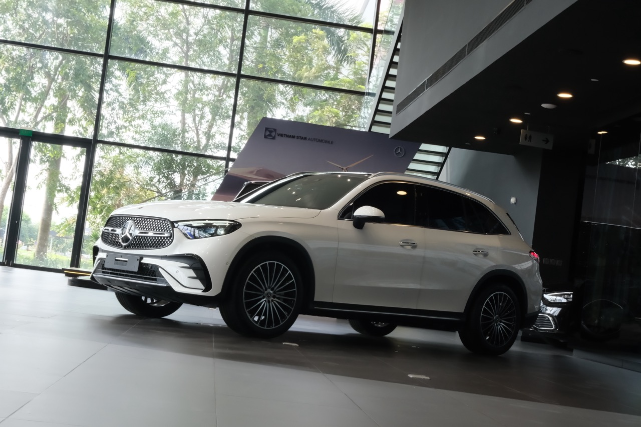 GLC-300-2025-14 GLC 300 2025 14