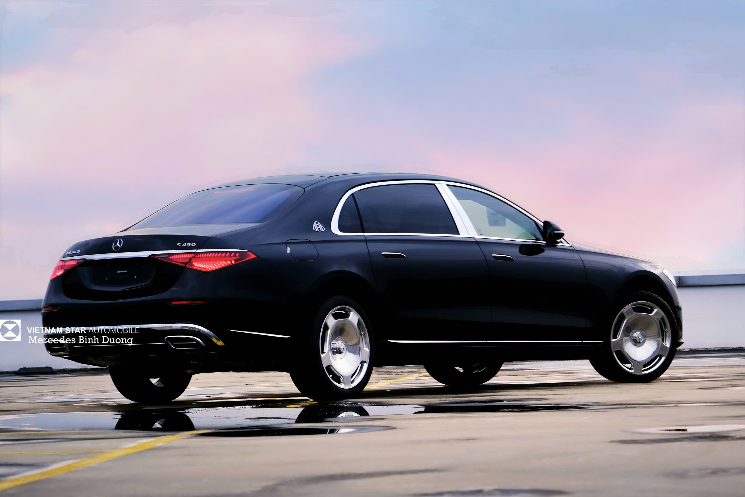 Maybach S450 2025 màu Đen Obsidian – sang trọng vượt thời gian