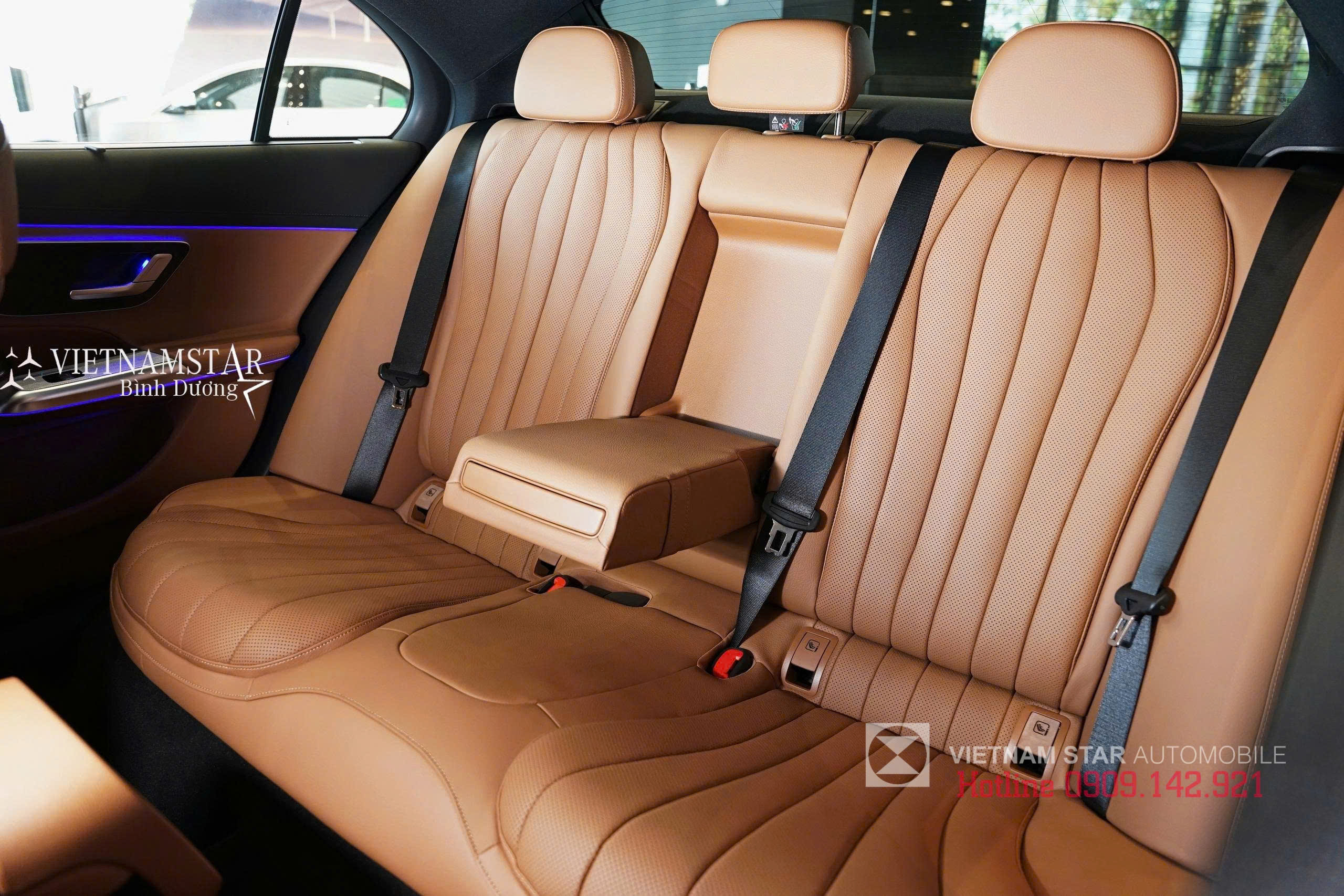 E 200 Exclusive Class All New 2025 23 hàng ghế 2 e200 exclusive