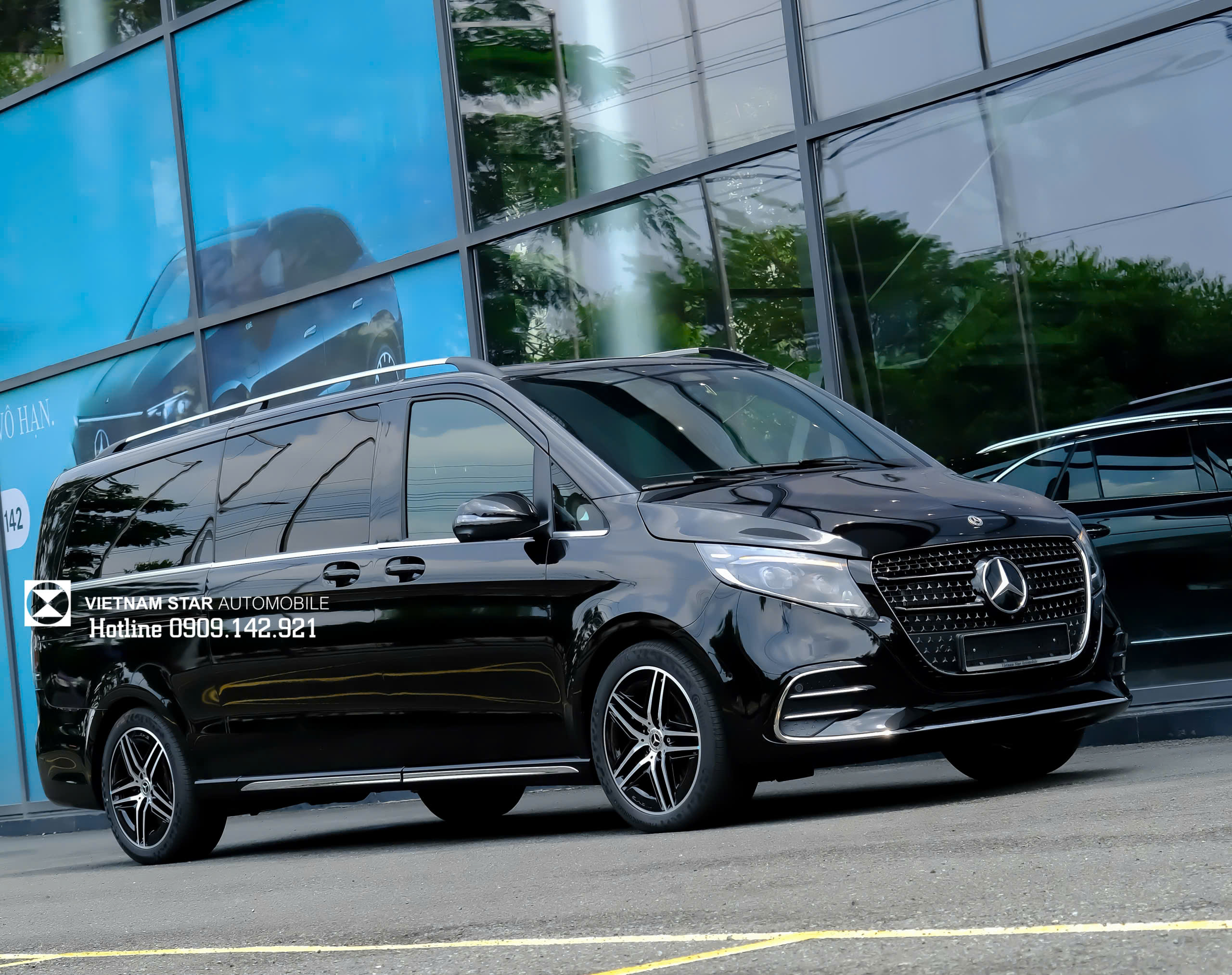 V300-AMG-Đen-4 V300 AMG Den 4 1