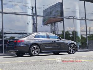 Mercedes-Benz E 200 Avantgarde 2 ngoai that E200 avantgarde 12