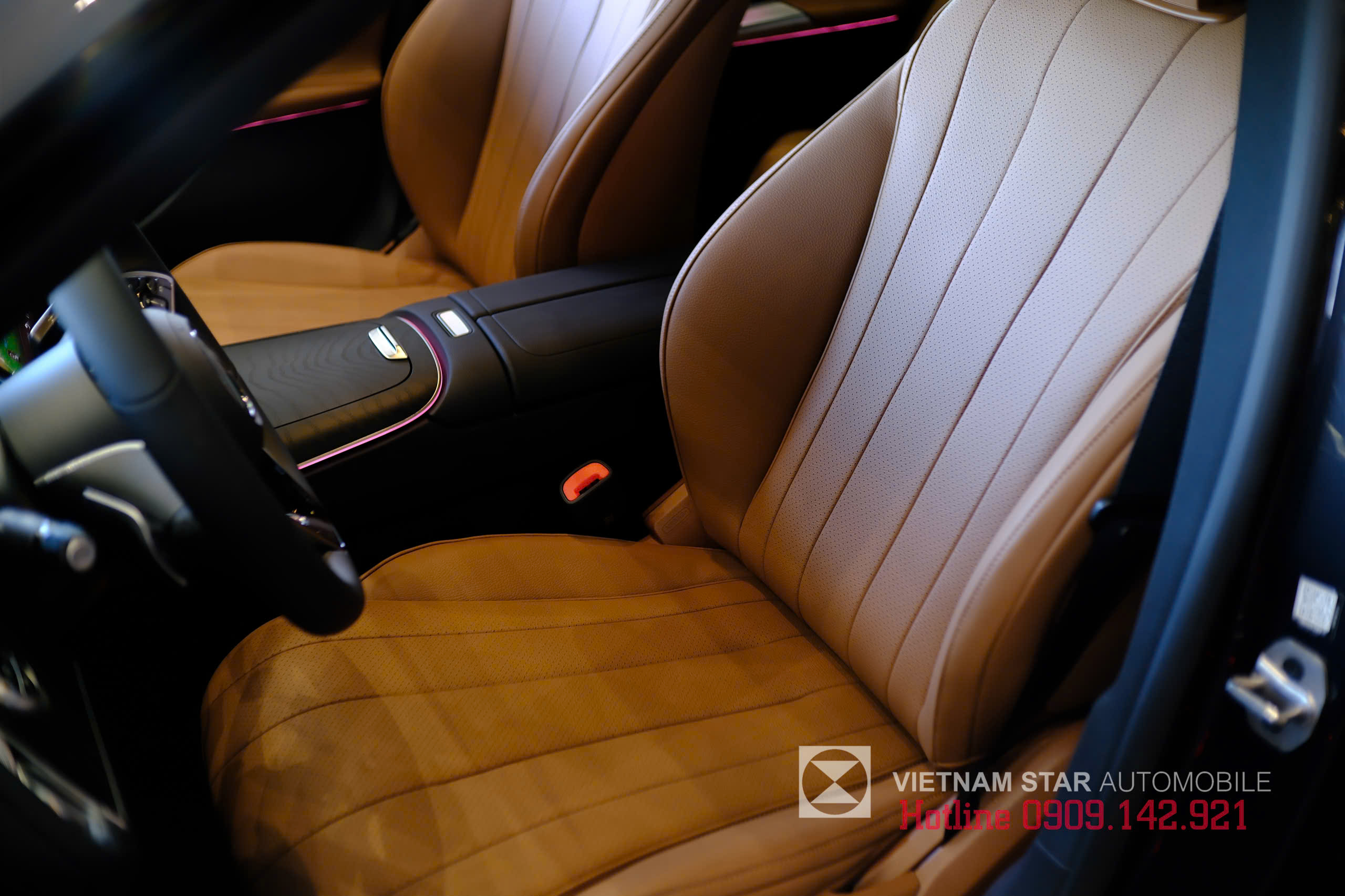 Mercedes-Benz E 200 Avantgarde 20 ghế thể thao phía trước e 200 avantgarde có tính năng chỉnh điện và nhớ 3 vị trí