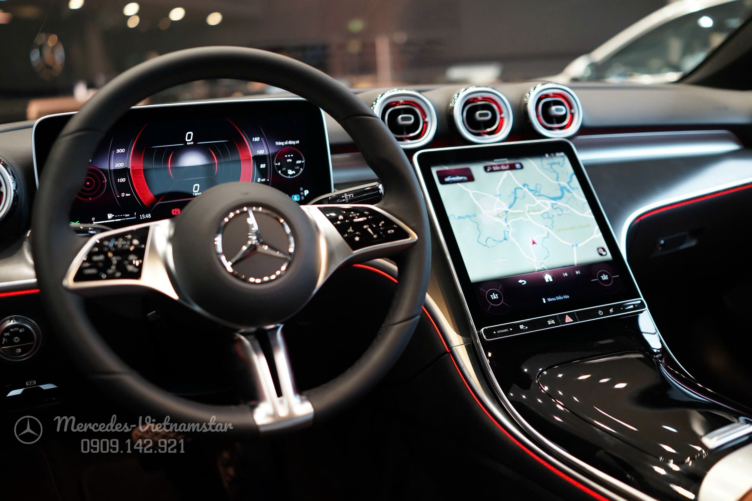 C 200 Avantgarde 9 Nội thất C200 bọc da ARTICO cao cấp màu Đen/Xám.