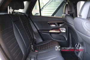 Mercedes-Benz GLC 300 2025 6 noi that den glc 300 2025 7