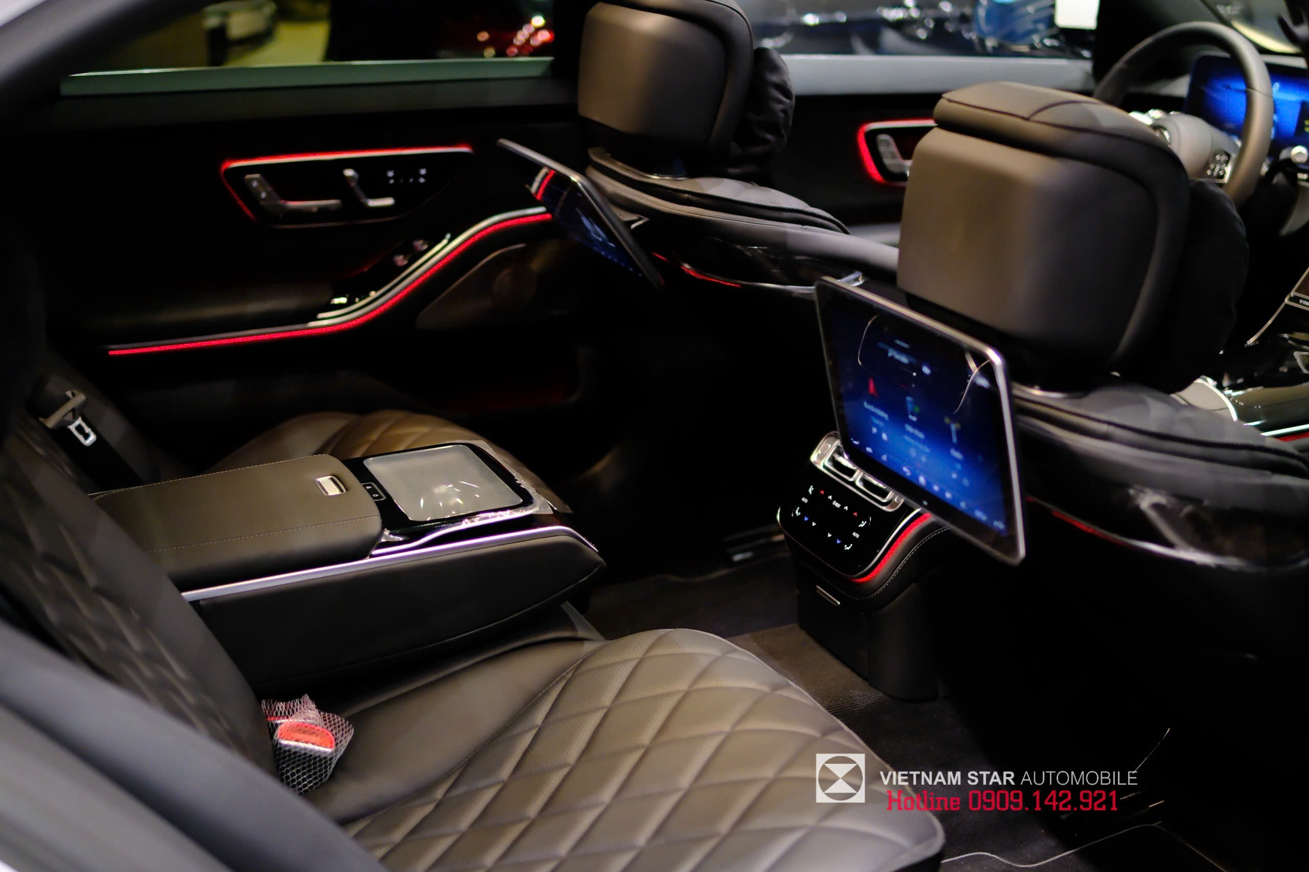 Ghế Executive ngả và massage cho hàng ghế sau S 450 Luxury 2025.