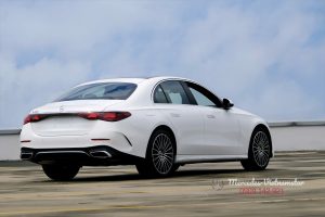 E 300 AMG All New 2025 - Màu Trắng Nội Thất Nâu 2 e300 all new mau trang 5