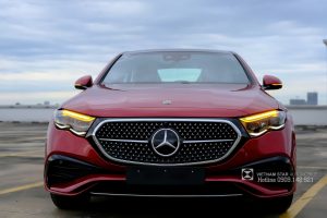 E 300 AMG Màu Đỏ