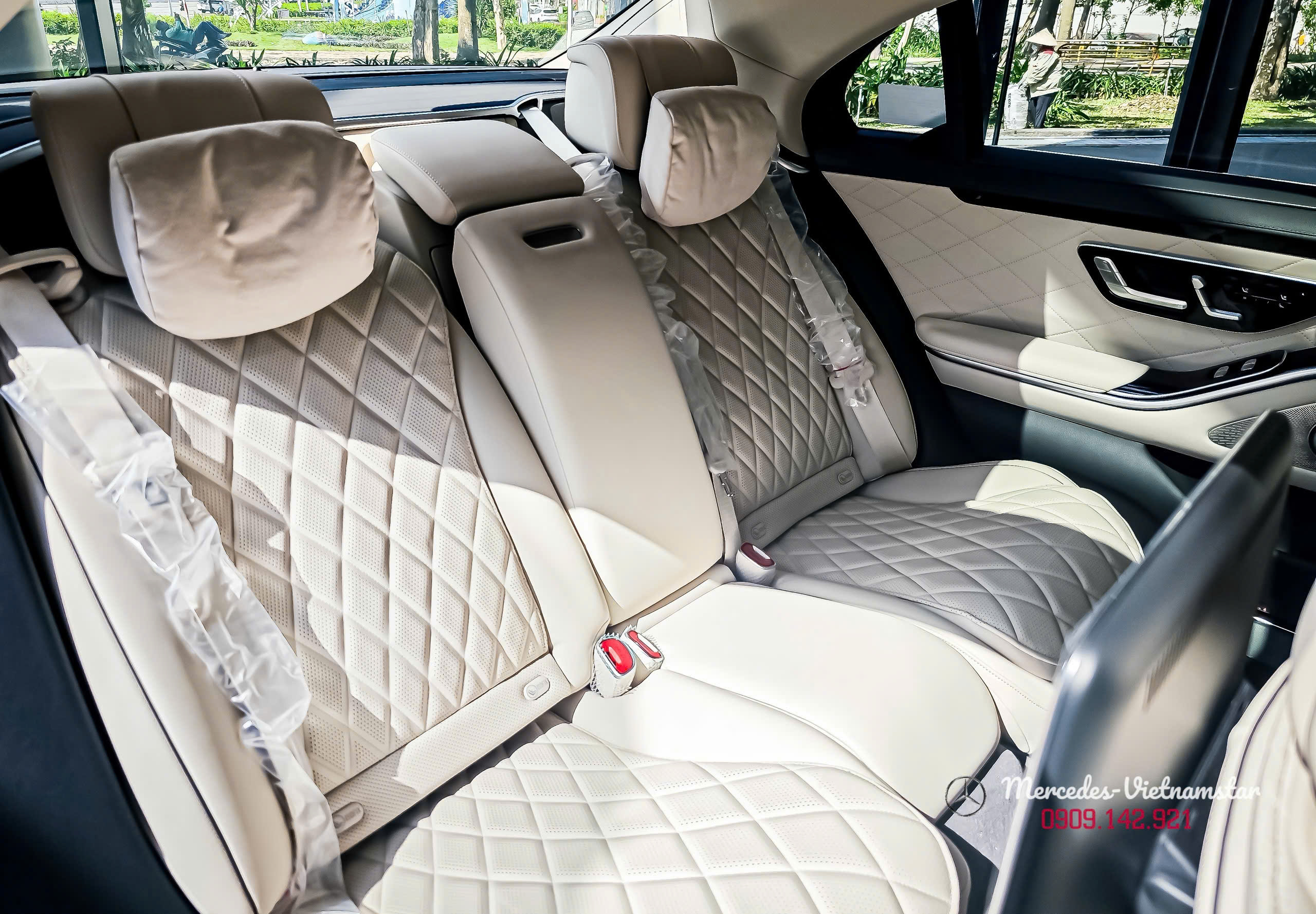 Mercedes-Benz S 450 4MATIC 17 Da Nappa nội thất màu Kem Macchiato (805) trên Mercedes S450