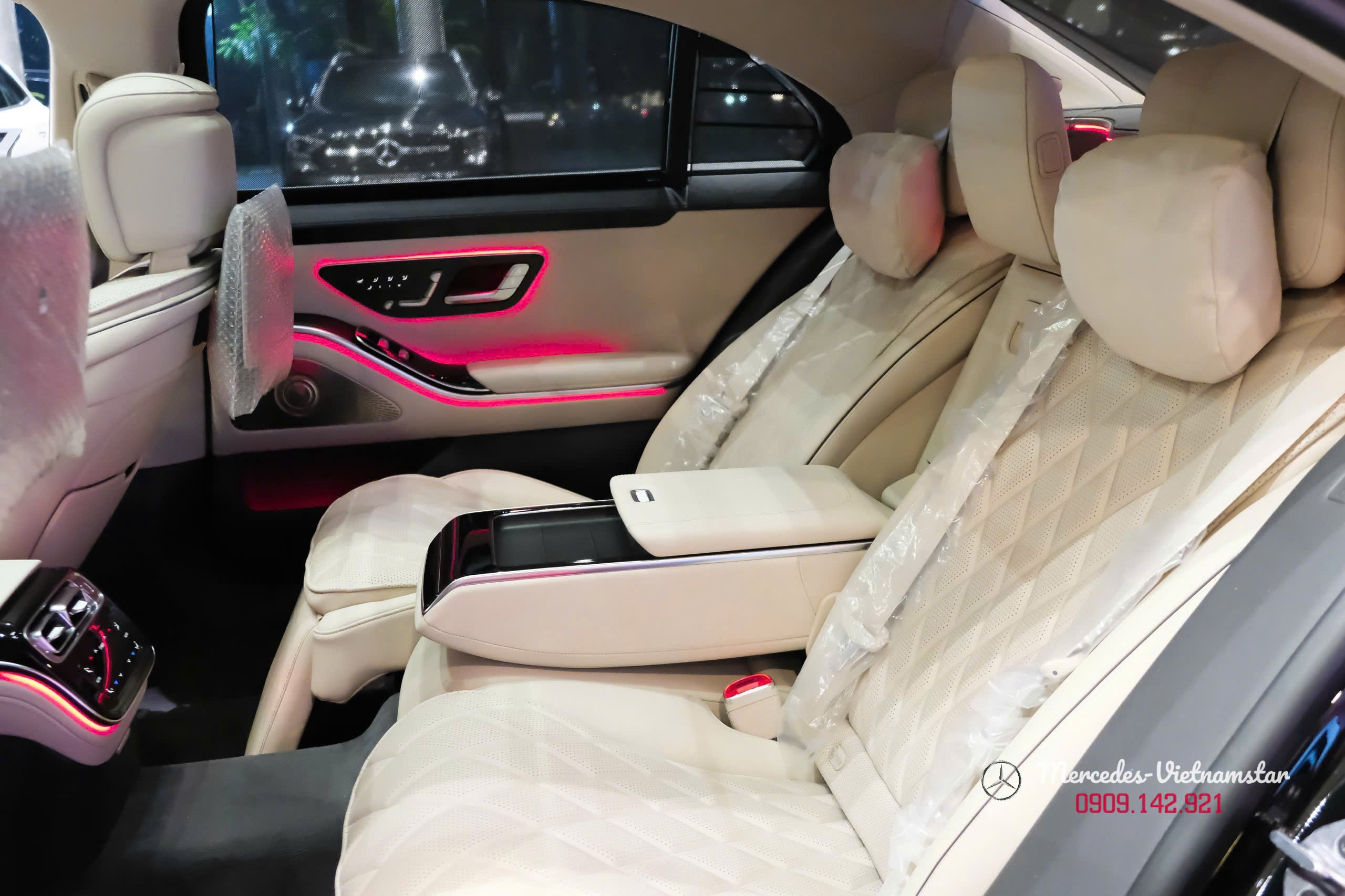 Mercedes-Benz S 450 4MATIC 22 Chức năng massage cao cấp cho hàng ghế sau S450L