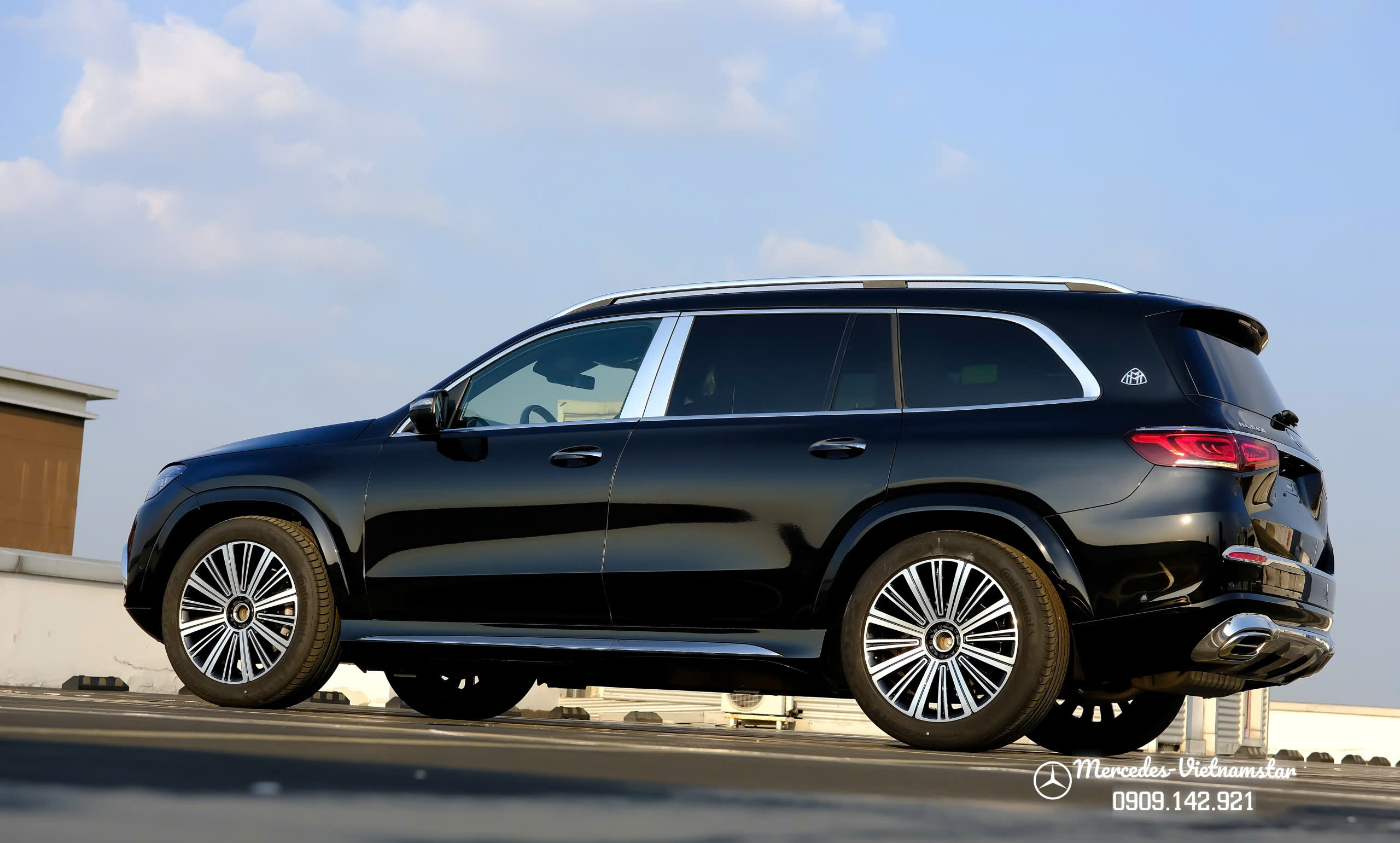 Maybach GLS 480 Màu Đen Giao Ngay 10 Maybach GLS 480 kích thước tổng thể 5205 x 2030 x 1838 (mm)