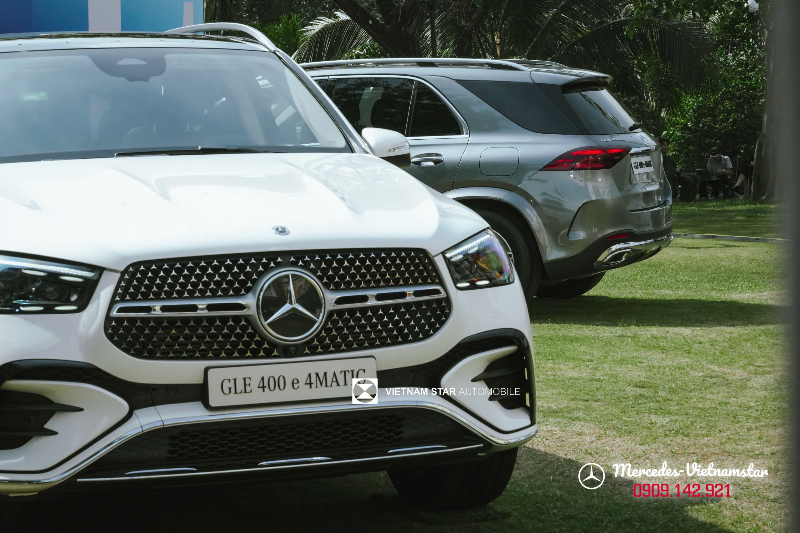 Camera 360 độ tích hợp trên lưới tản nhiệt xe GLE 400e PHEV